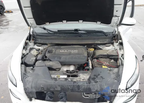 2018 Jeep Cherokee Limited 4X4 from USA, damaged, VIN 1C4PJMDB5JD562548